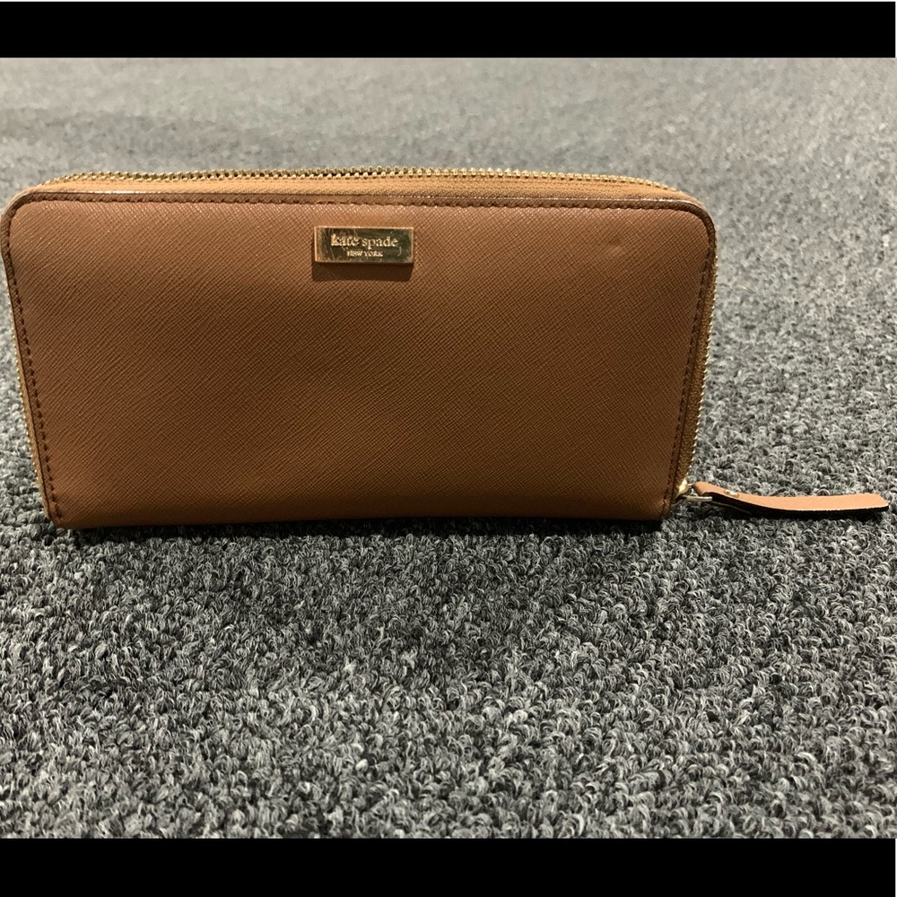 Tan Kate Spade Wallet